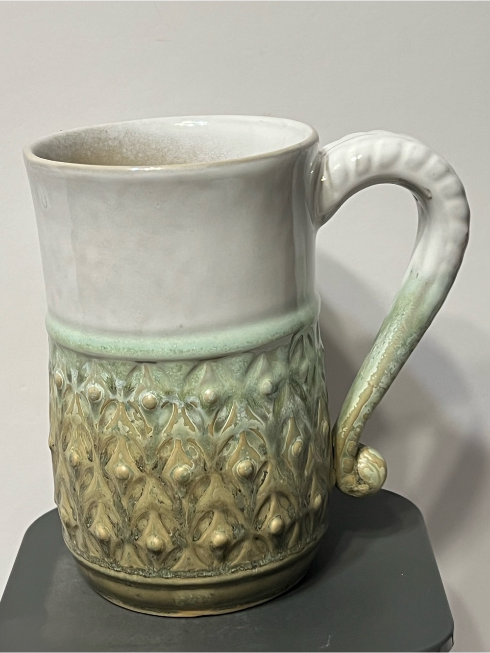 Boston Warehouse White and Green Textured Ceramic Tankard Mug